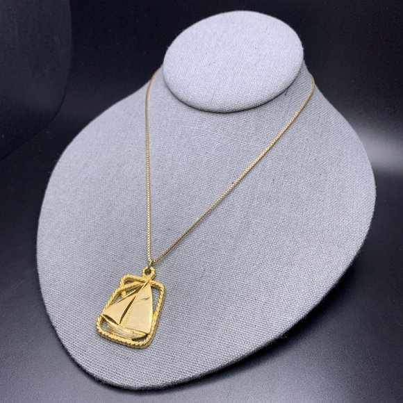Sailboat Pendant Necklace Etched Matte Gold Tone Over Pewter Classic Vintage - Picture 4 of 10